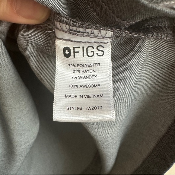 Figs Technical Collection Flores Scrub Top Gray Graphite Short Sleeve Size XS - Picture 9 of 10
